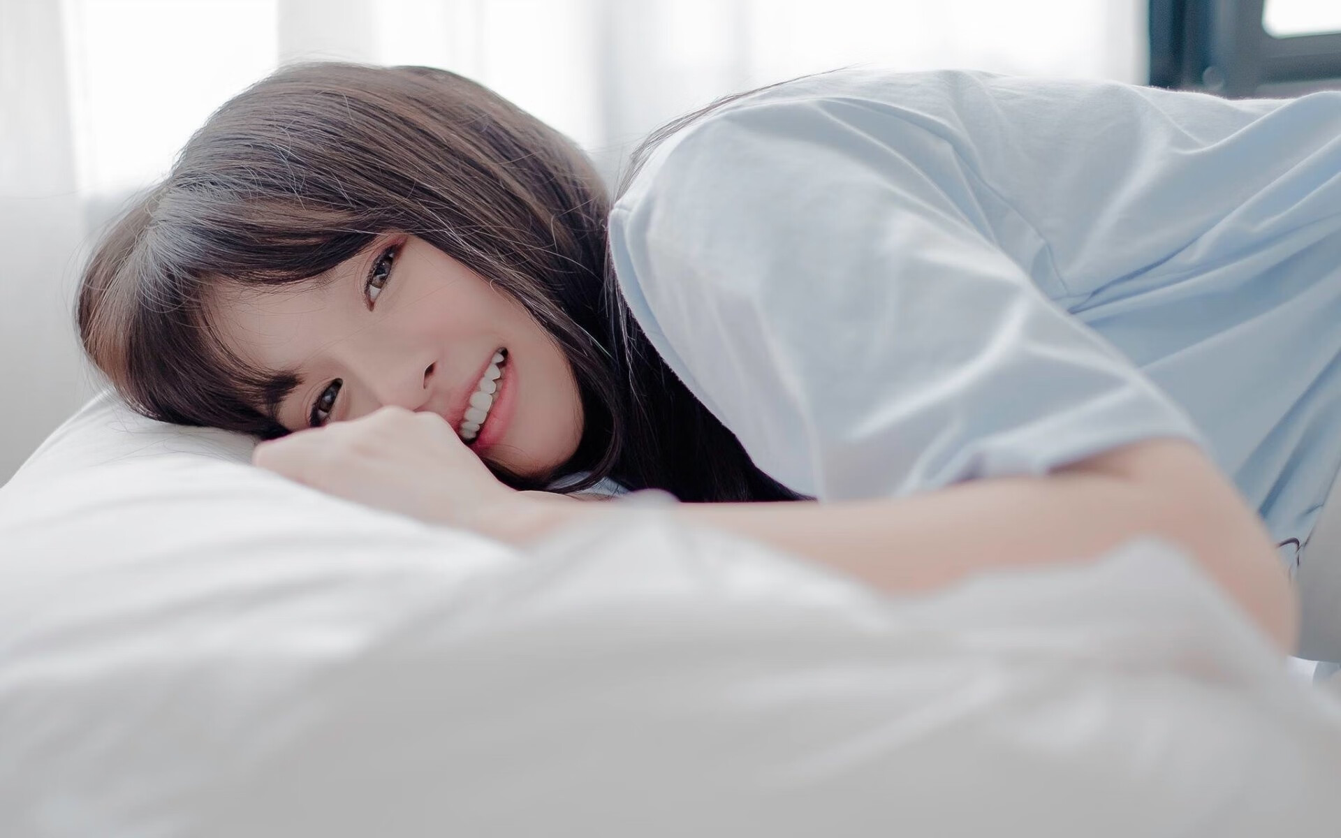 电竞选手职业化道路：训练、比赛与商业价值，电竞职业选手一般是干什么的