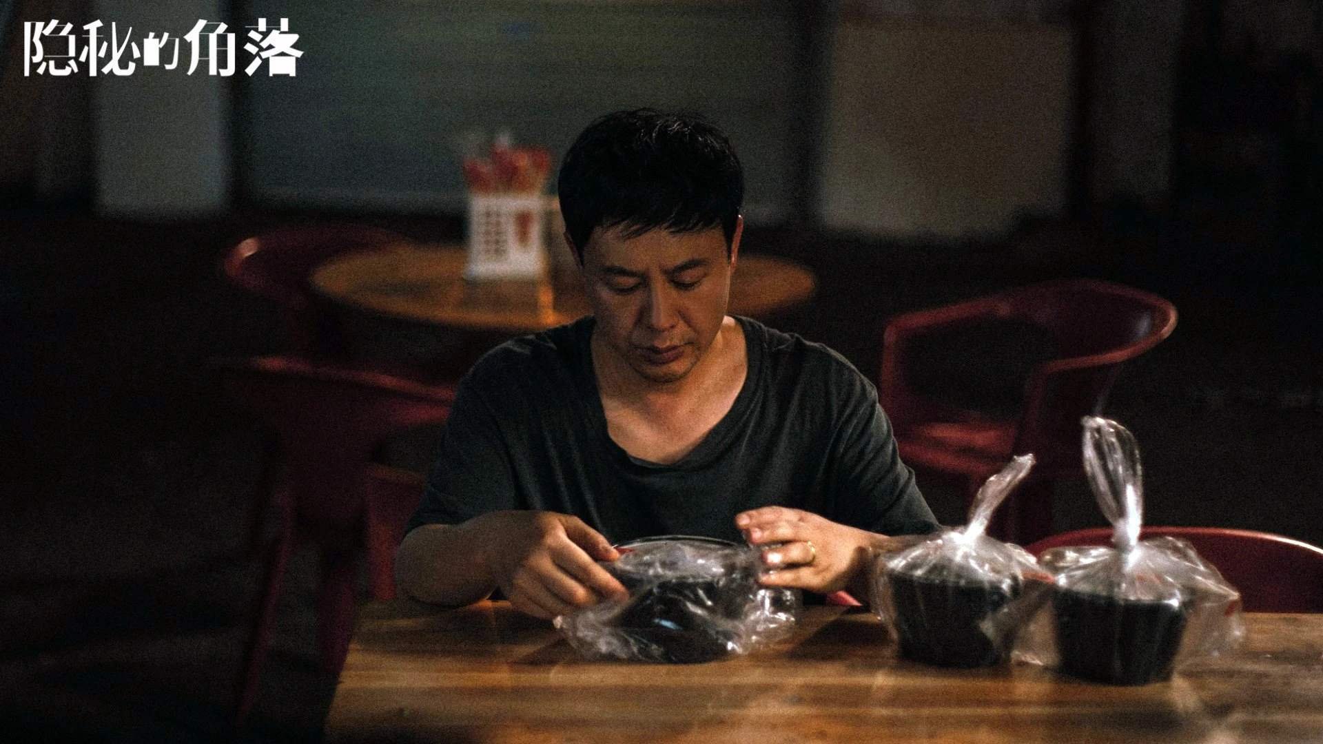 开云中国大陆-黄蜂主帅尝试三后卫组合收效明显，黄蜂 后卫